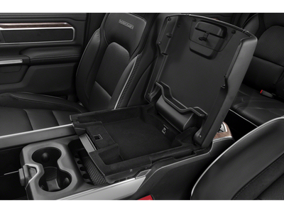 2020 RAM 1500 Laramie Crew Cab 4x4 5'7" Box