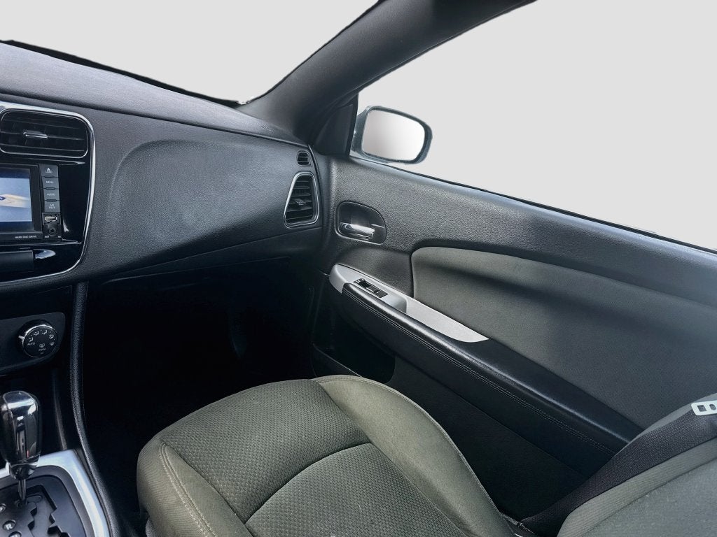 2011 Chrysler 200 Touring