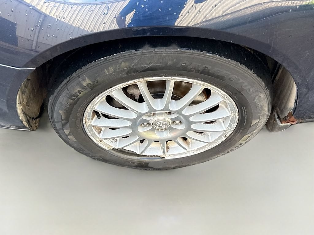 2004 Chrysler Sebring LXi