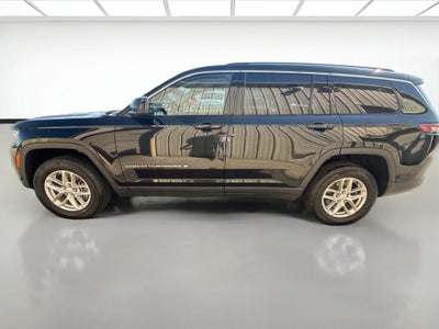 2023 Jeep Grand Cherokee L Laredo 4x4