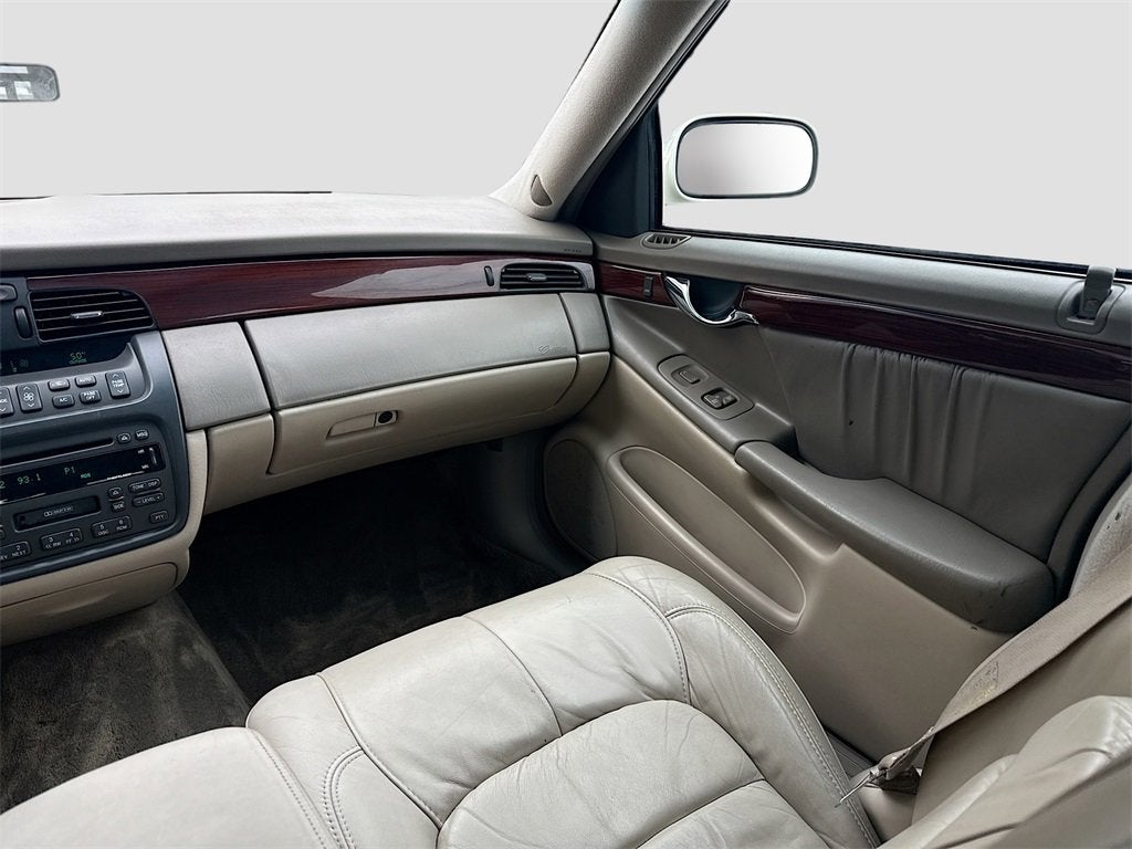 2002 Cadillac Deville DHS