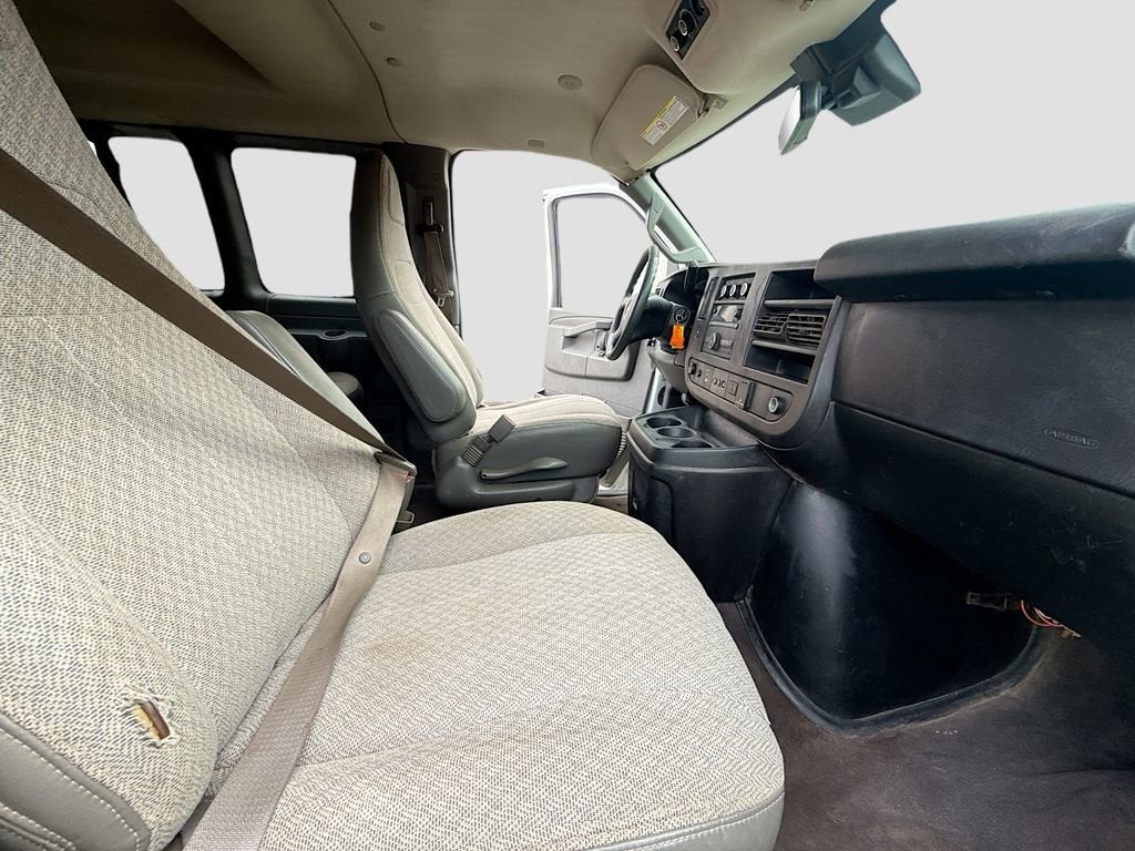 2019 Chevrolet Express Passenger 3500 LT