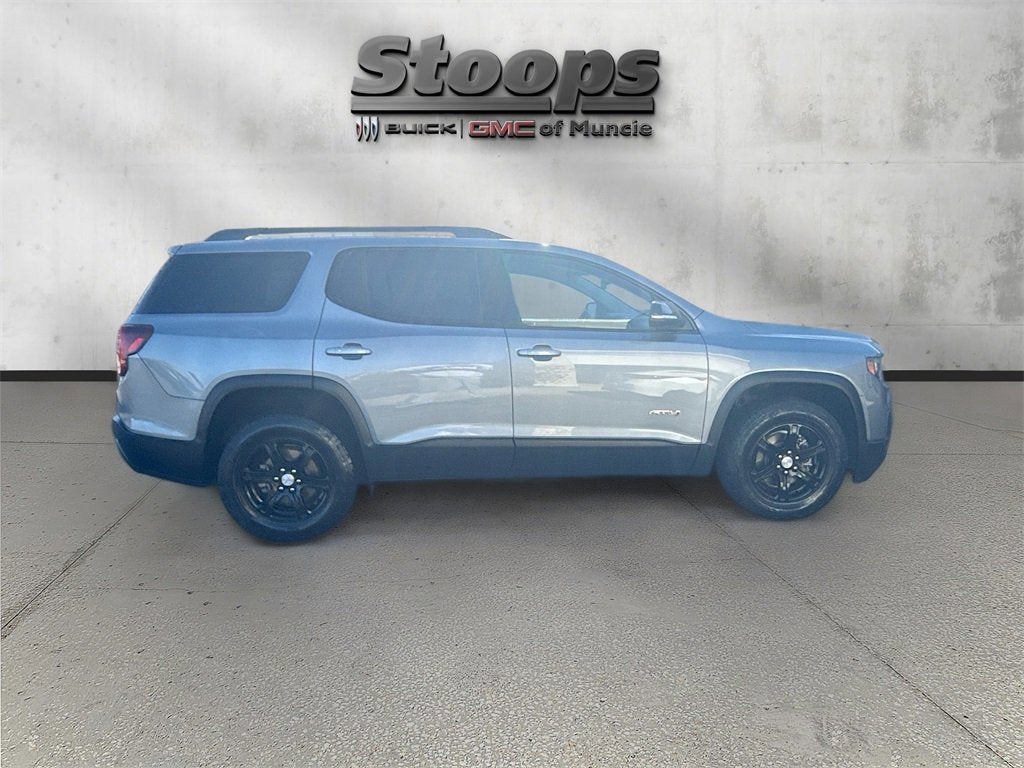 2021 GMC Acadia AT4