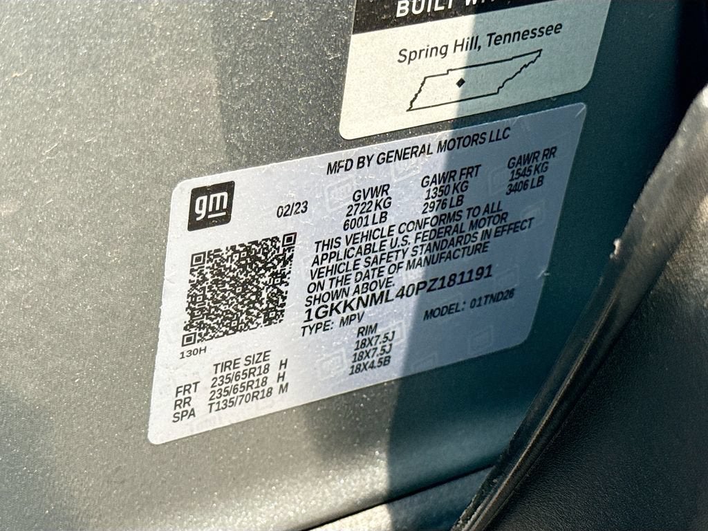 2023 GMC Acadia SLT