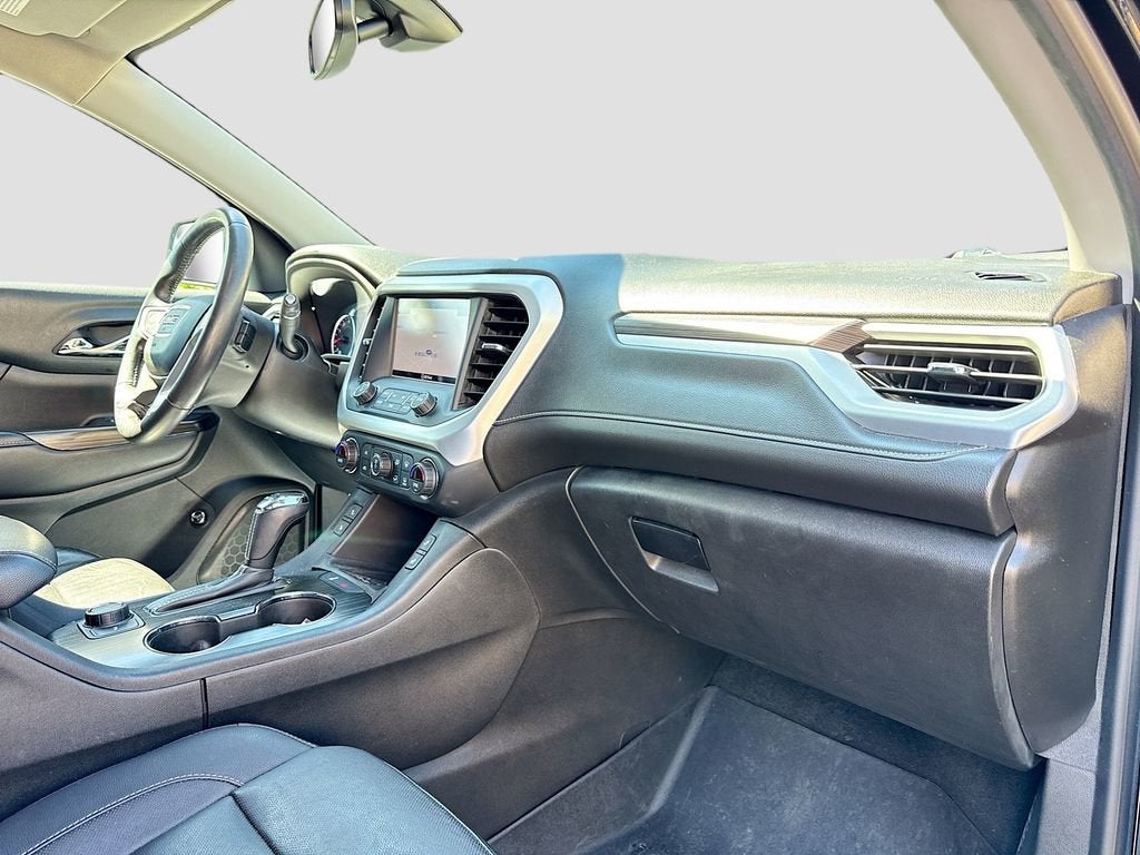 2017 GMC Acadia SLT