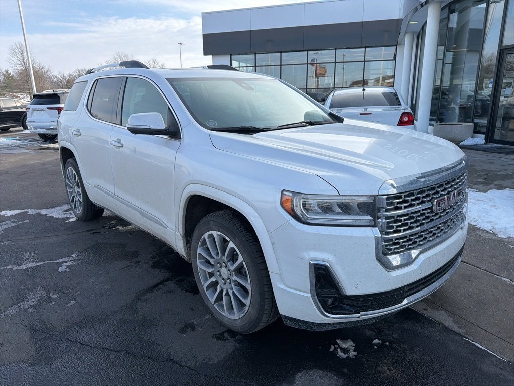 2023 GMC Acadia Denali