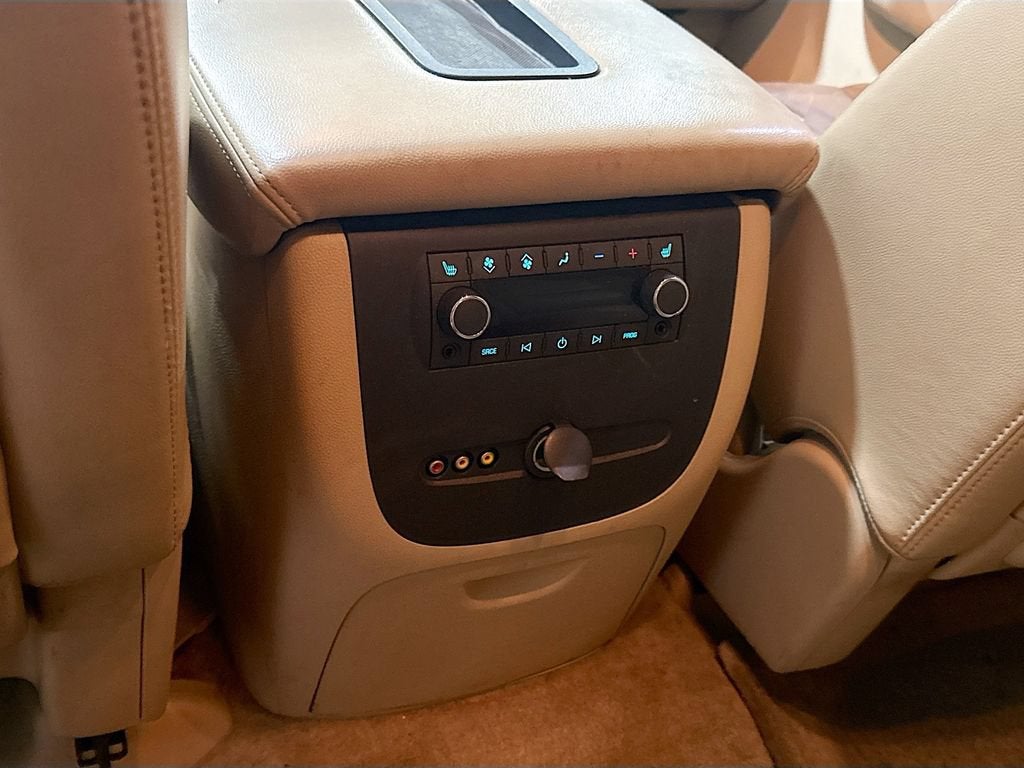 2011 GMC Yukon XL SLT