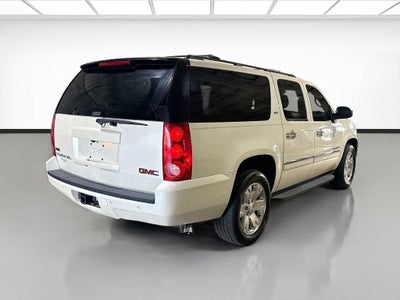2011 GMC Yukon XL SLT