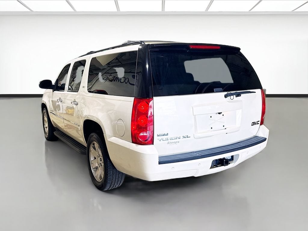 2011 GMC Yukon XL SLT