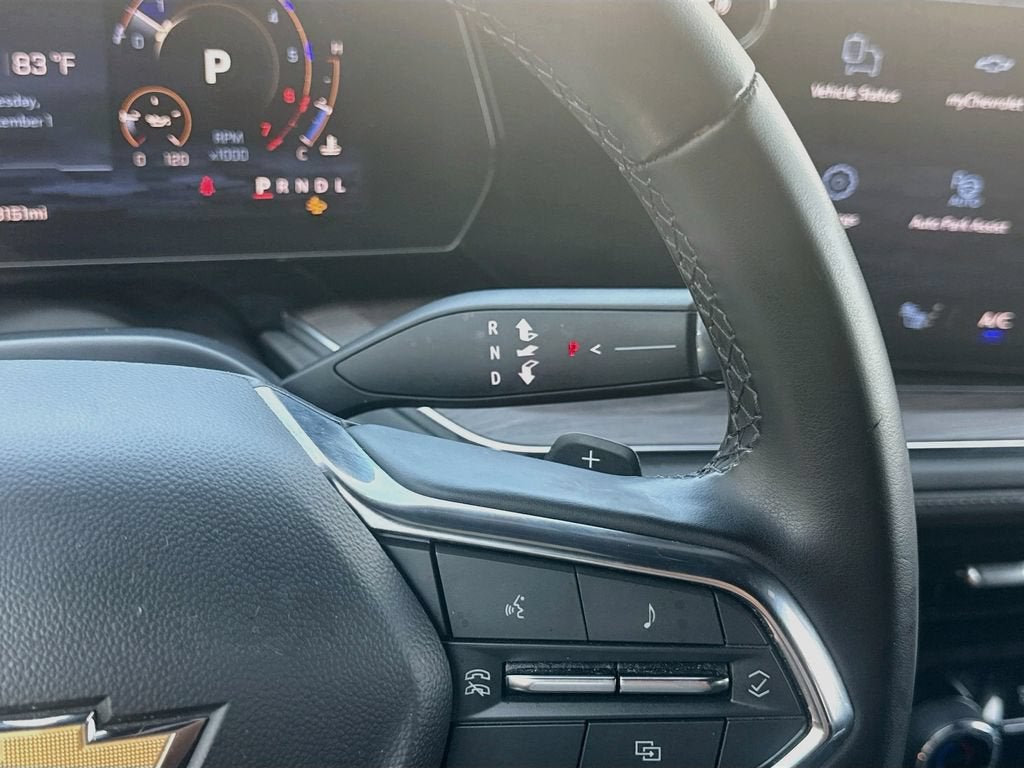 2025 Chevrolet Suburban LT