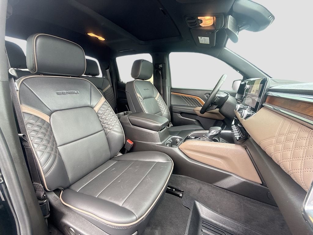 2024 GMC Canyon Denali