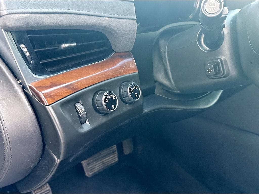2020 Cadillac Escalade Luxury