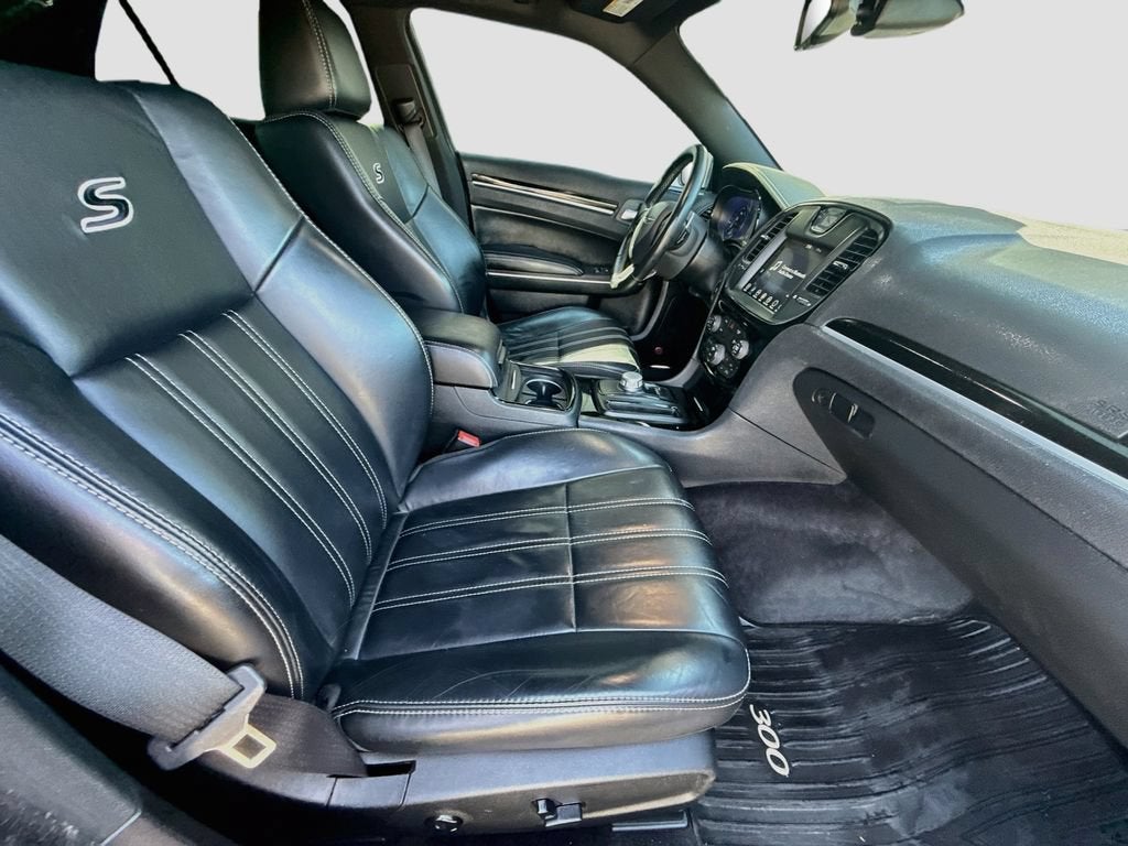 2017 Chrysler 300 300S AWD