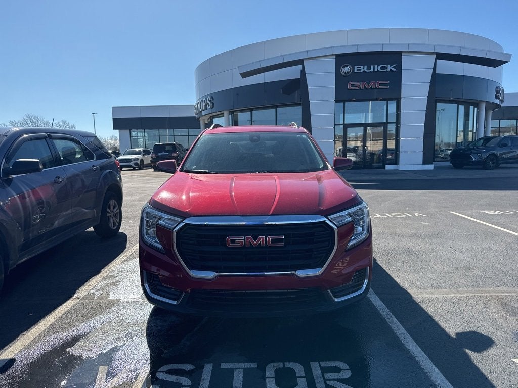 2023 GMC Terrain SLE