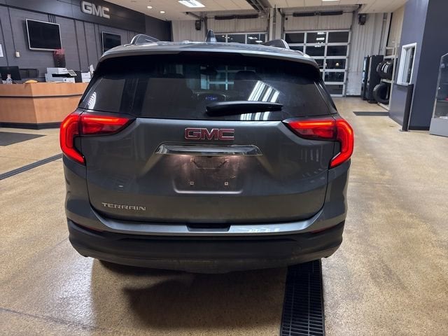 2021 GMC Terrain SLE