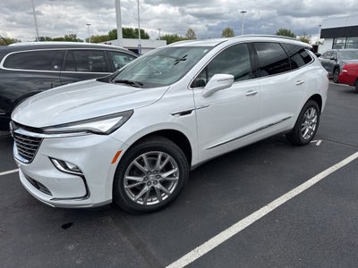 2024 Buick Enclave Essence