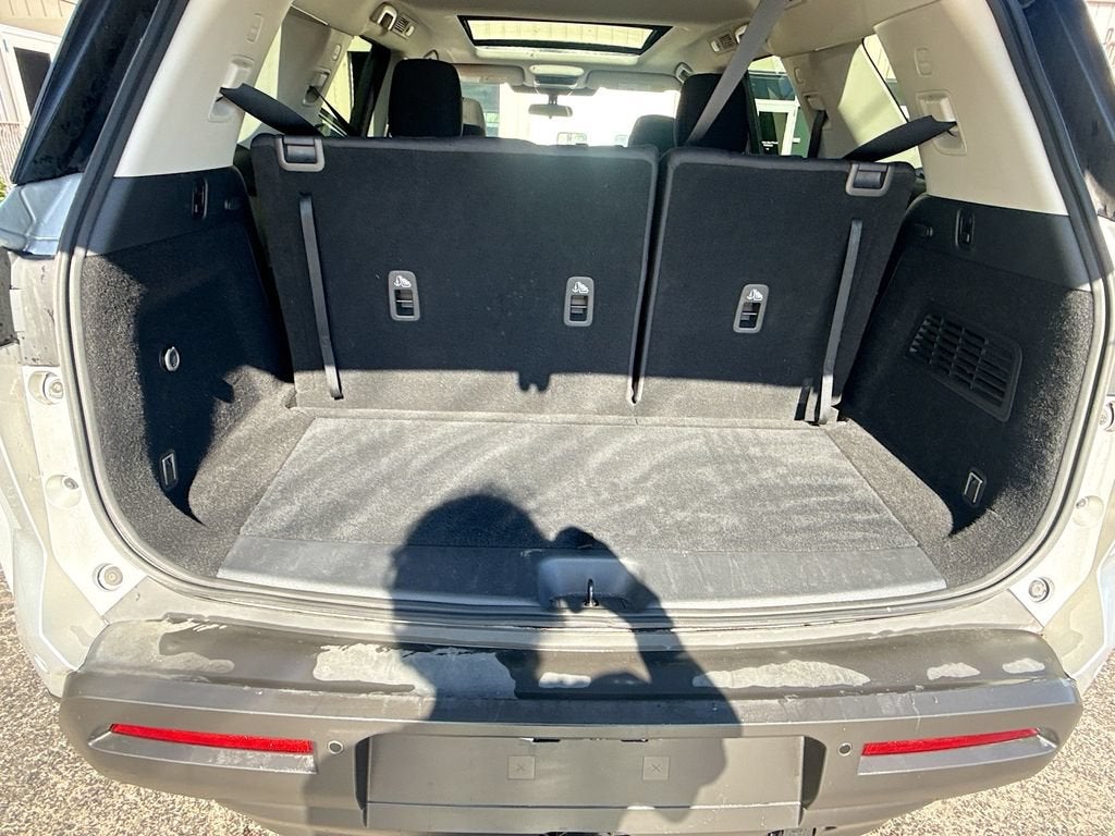 2022 Nissan Pathfinder SV 4WD