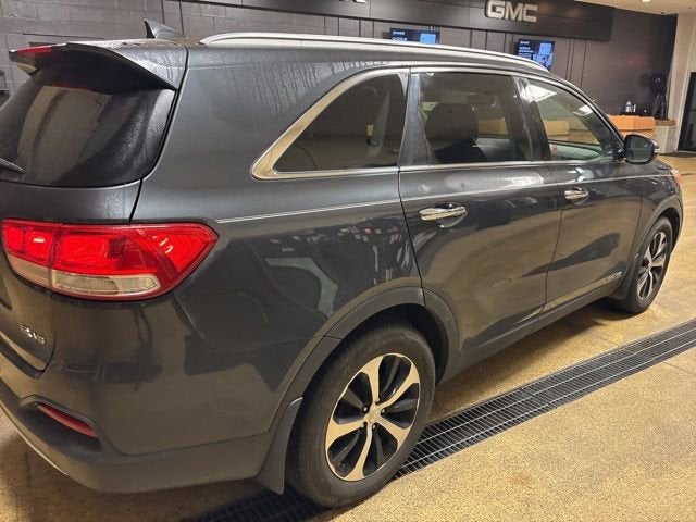 2016 Kia Sorento EX