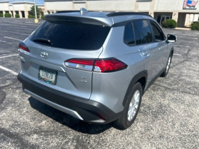 2024 Toyota Corolla Cross LE