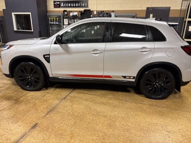 2024 Mitsubishi Outlander Sport S
