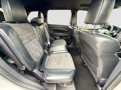 2019 Mitsubishi Outlander LE