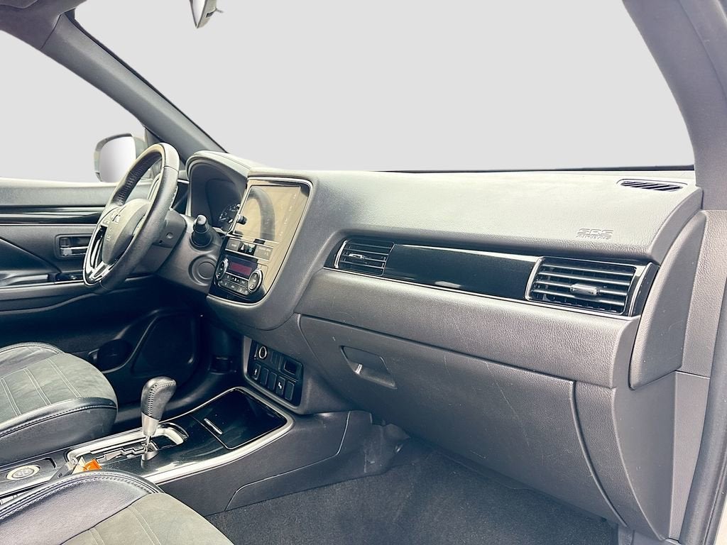 2019 Mitsubishi Outlander LE