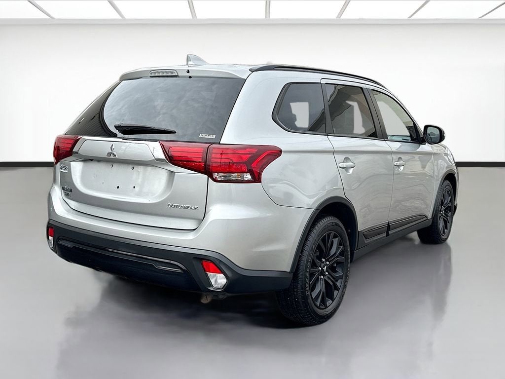 2019 Mitsubishi Outlander LE