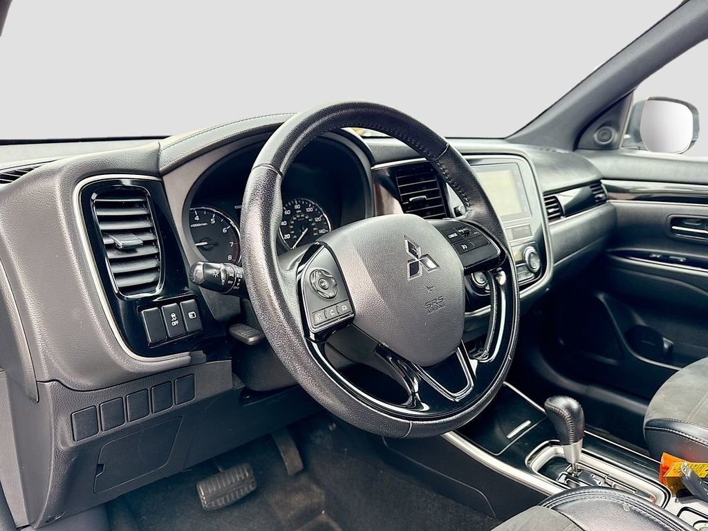 2019 Mitsubishi Outlander LE