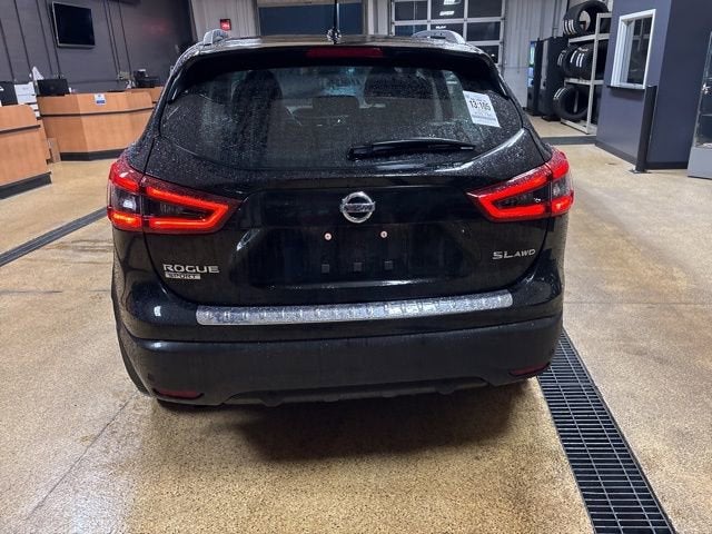 2022 Nissan Rogue Sport SL