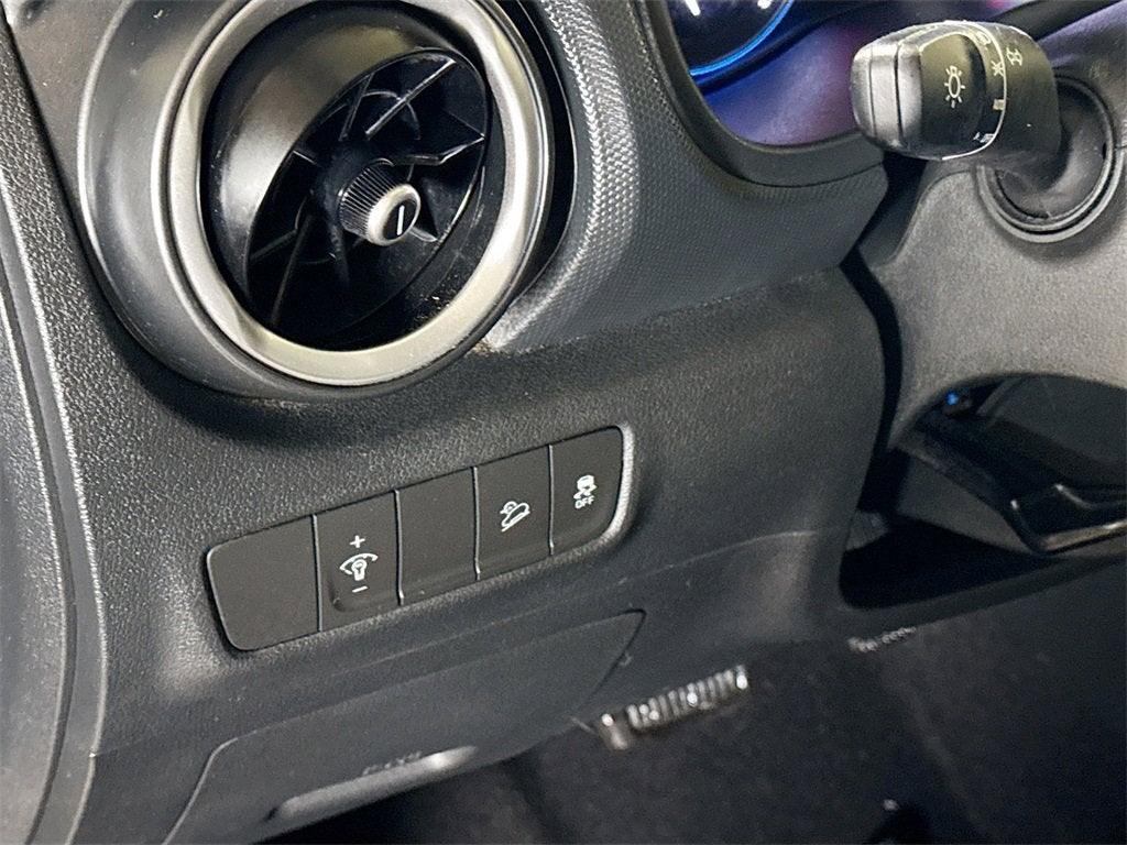 2022 Hyundai Kona SE