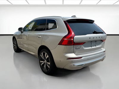 2023 Volvo XC60 Ultimate Bright Theme