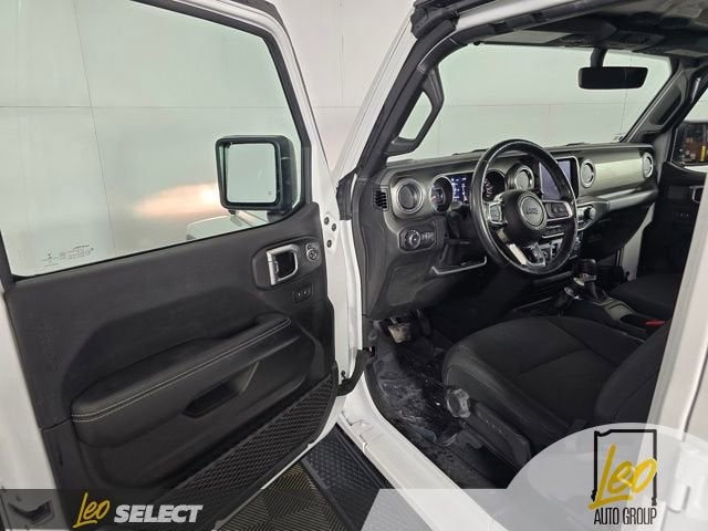 2022 Jeep Wrangler Unlimited Sahara 4x4