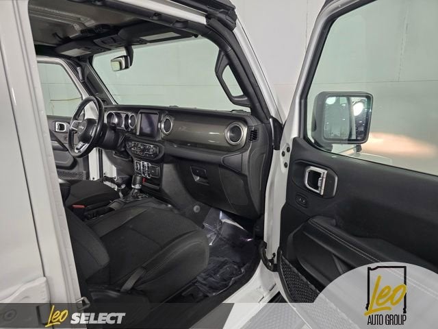 2022 Jeep Wrangler Unlimited Sahara 4x4