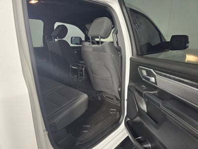 2021 RAM 1500 Big Horn Crew Cab 4x4 6'4" Box