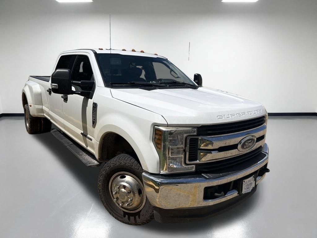 2018 Ford Super Duty F-350 DRW XL