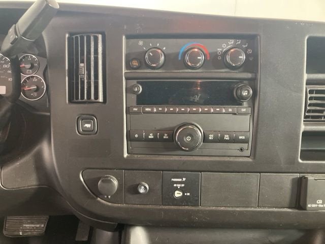 2024 Chevrolet Express Cargo 2500 WT