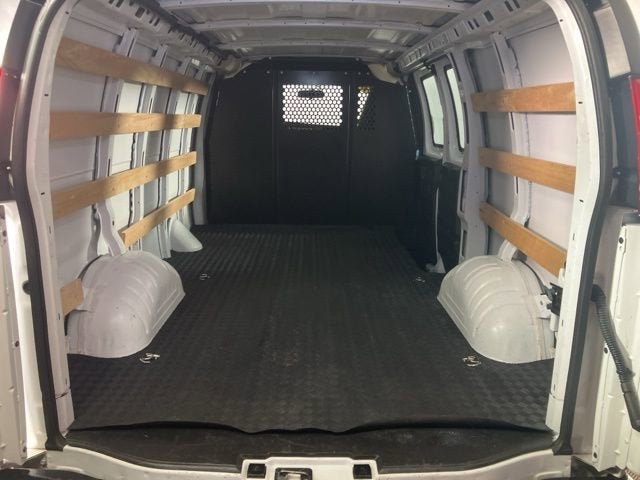 2024 Chevrolet Express Cargo 2500 WT