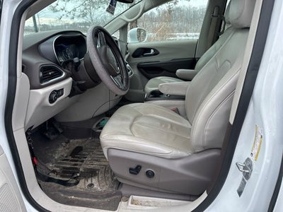 2020 Chrysler Pacifica Touring L Plus