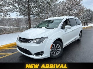 2020 Chrysler Pacifica Touring L Plus