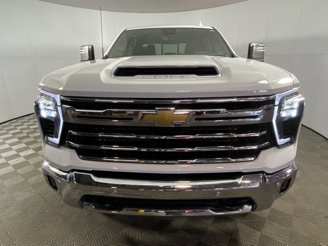 2025 Chevrolet Silverado 3500 HD LTZ