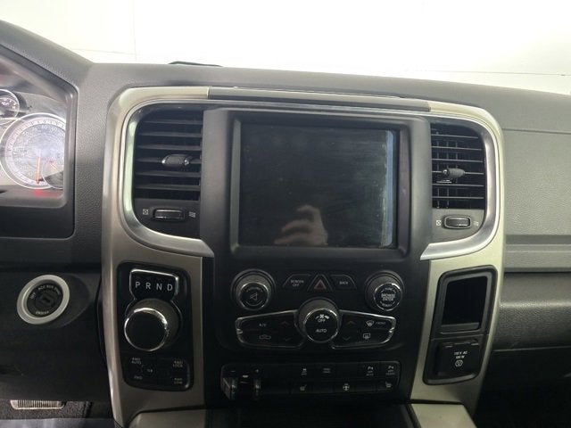 2017 RAM 1500 Big Horn Crew Cab 4x4 5'7" Box