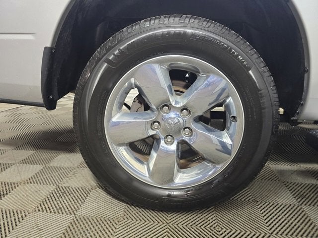 2017 RAM 1500 Big Horn Crew Cab 4x4 5'7" Box