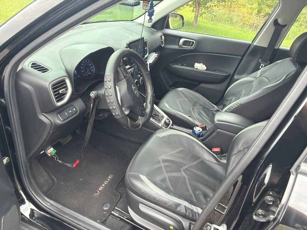 2021 Hyundai Venue SEL