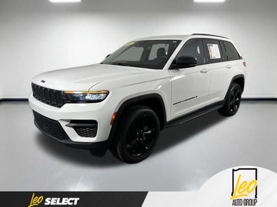 2023 Jeep Grand Cherokee Altitude 4x2