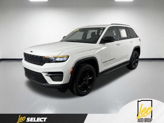 2023 Jeep Grand Cherokee Altitude 4x2