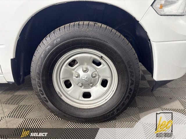 2018 RAM 1500 Tradesman Crew Cab 4x4 5'7' Box