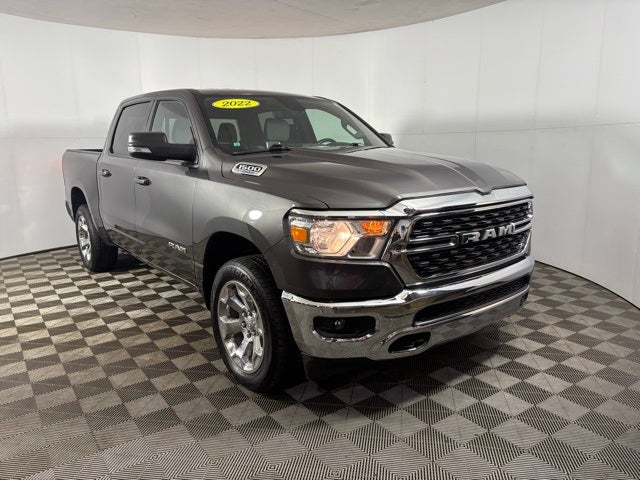 2022 RAM 1500 Big Horn Crew Cab 4x4 5'7' Box