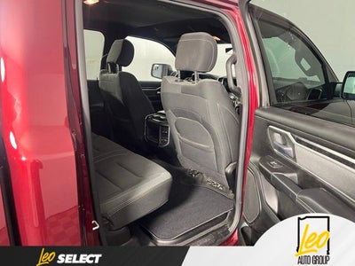 2022 RAM 1500 Big Horn Crew Cab 4x4 5'7' Box