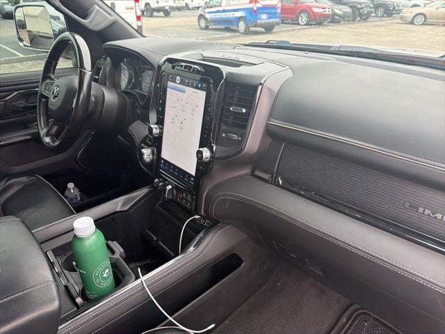 2022 RAM 1500 Limited Crew Cab 4x4 5'7' Box