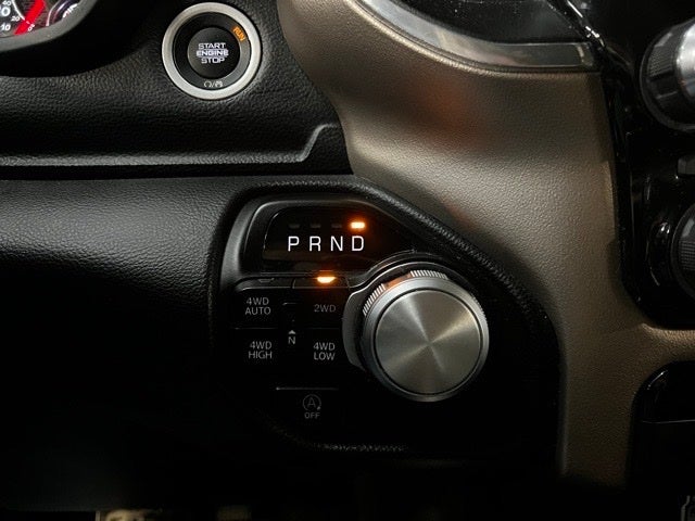 2022 RAM 1500 Laramie Crew Cab 4x4 5'7' Box